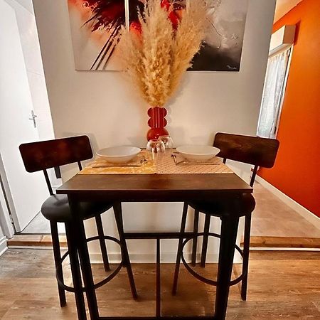 Charmant Studio En Plein Centre Ville De Chartres Apartment Екстериор снимка