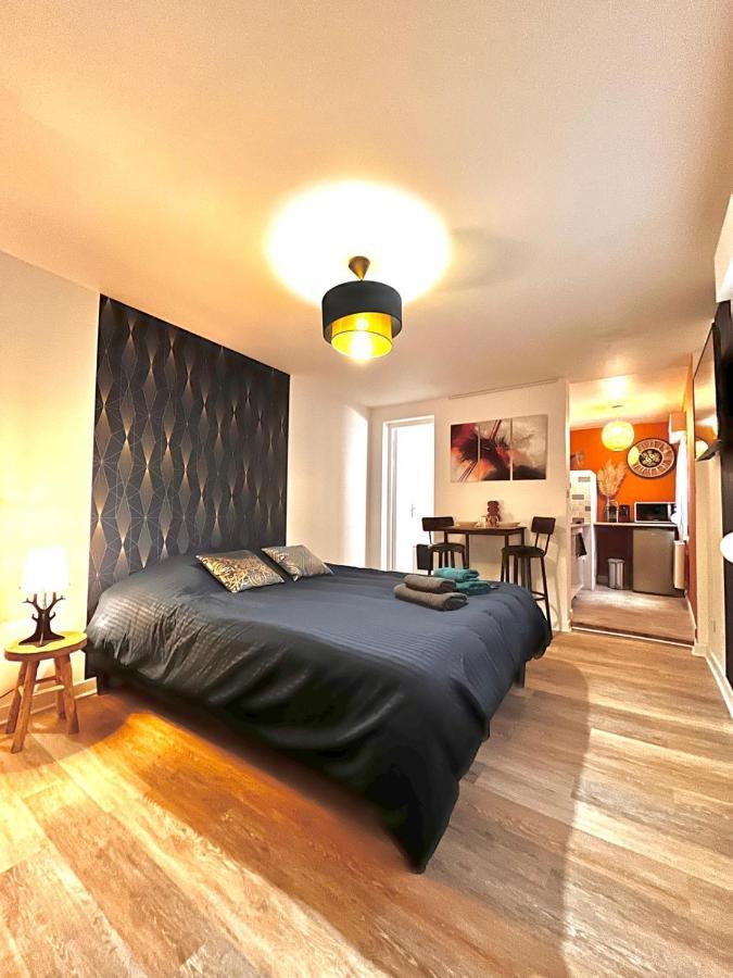Charmant Studio En Plein Centre Ville De Chartres Apartment Екстериор снимка