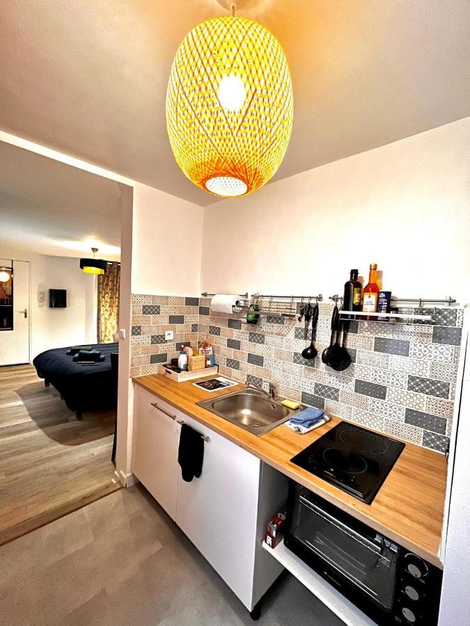 Charmant Studio En Plein Centre Ville De Chartres Apartment Екстериор снимка